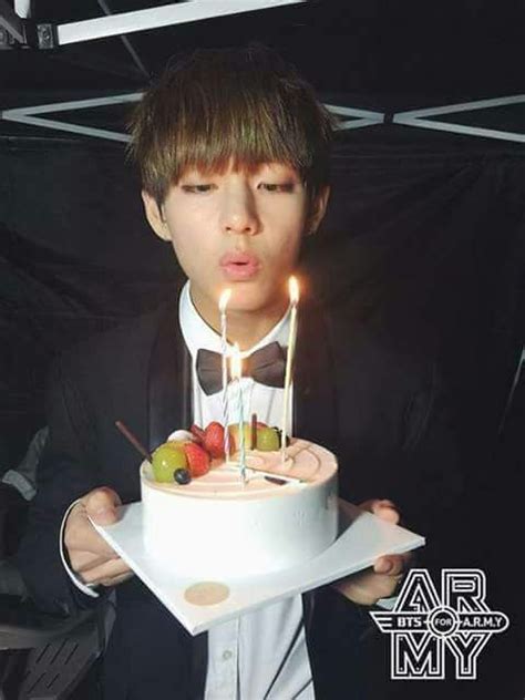 kim taehyung birthday party.